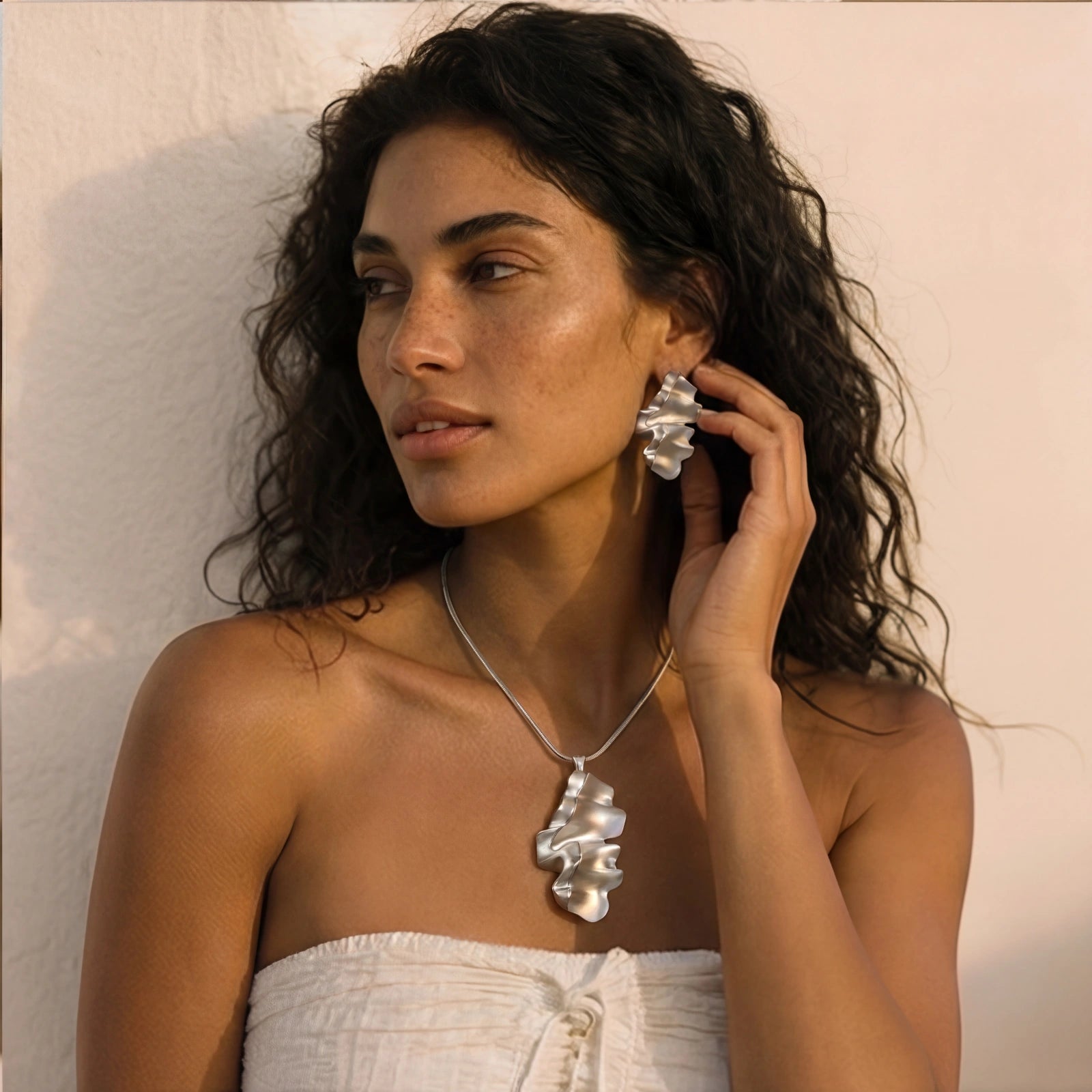 Fluid Wave Jewelry Set